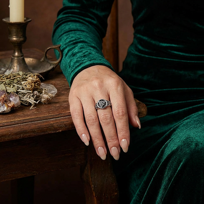 🔥Limitiertes Angebot: 💍Keltischer Liebesknoten Ring – Trinity Design – Vintage Silber