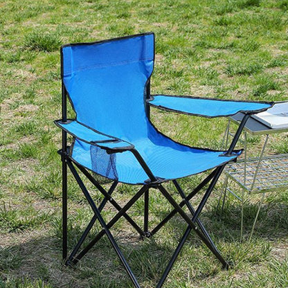 Tragbarer, faltbarer Campingstuhl mit Getränkehalter
