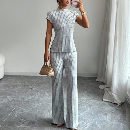 👗 JETZT 50 % RABATT! 🌸 Elegantes 2-teiliges Set aus Oberteil mit Stehkragen und Hose mit weitem Bein – gerippte Struktur, fließende Silhouette und vielseitiger Stil ✨