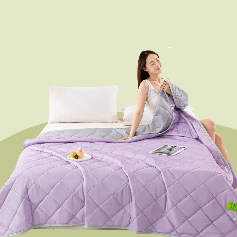 📢Mid-Season Sale: −50% nur für kurze Zeit⏰🛏️ Leichte Sommerdecke – atmungsaktiv, kühlend & feuchtigkeitsableitend, ideal für heiße Nächte & den täglichen Gebrauch ❄️🌙