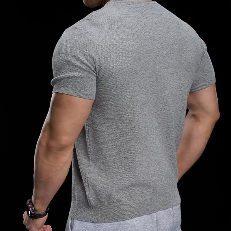 👕 ZEITLICH BEGRENZT 50% RABATT! ✨ Atmungsaktives V-Ausschnitt Strick-T-Shirt – Strukturiertes Finish, Sportlicher Schnitt, Vom Gym auf die Straße 🏋️