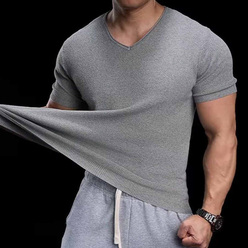 👕 ZEITLICH BEGRENZT 50% RABATT! ✨ Atmungsaktives V-Ausschnitt Strick-T-Shirt – Strukturiertes Finish, Sportlicher Schnitt, Vom Gym auf die Straße 🏋️