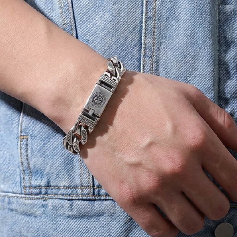 🔥 -50% Rabatt | Herren Retro Sechs-Silben-Mantra Armband – Bedeutungsvoll, Maskulin, Auffällig ✨ | Jetzt sichern! 🚀
