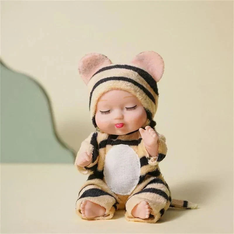 🎁 JETZT 50% RABATT! Mini Reborn-Puppen Set – lebensechte, realistische Winz-Puppen mit niedlichen Tier-Bademantel-Outfits, perfekte Geschenkbox für Kinder