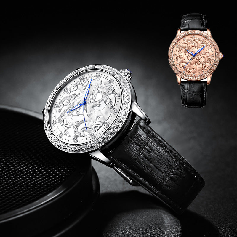 Montre vintage huit chevaux gravés