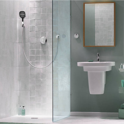 Large square and printed shower head at 8 speeds