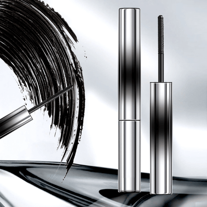 Mascara impermeabile e denso