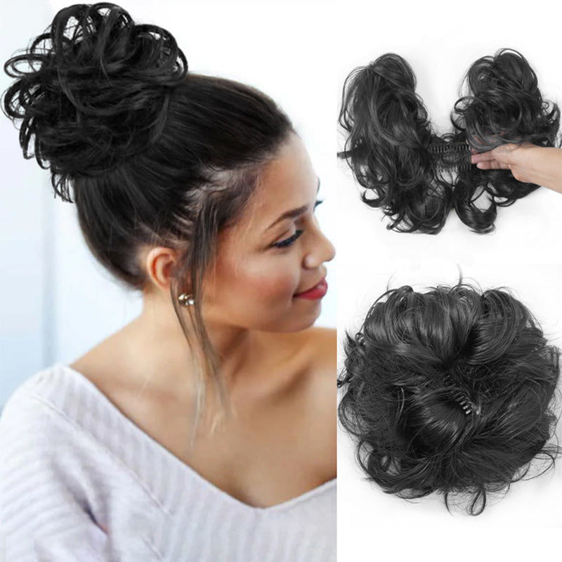 Clip de peine lateral desordenado en el accesorio para el cabello del moño